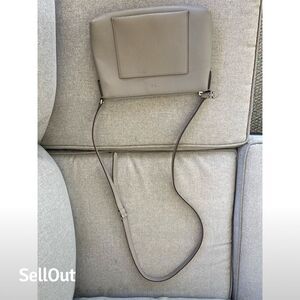 Lauren Ralph Lauren Gray Pebbled Leather Crossbody Bag Adjustable Strap Standard